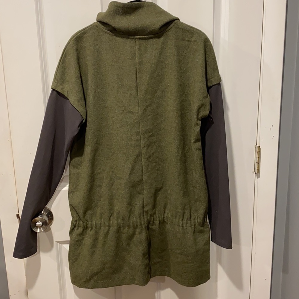 Merrell Layer Look Tunic EUC - Picture 9 of 11